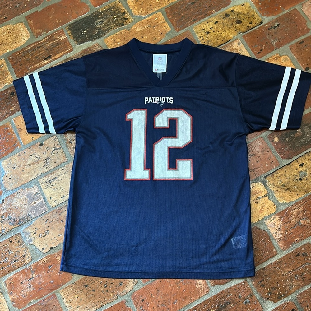 Patriots Tom Brady Jersey size youth XL - Picture 5 of 10